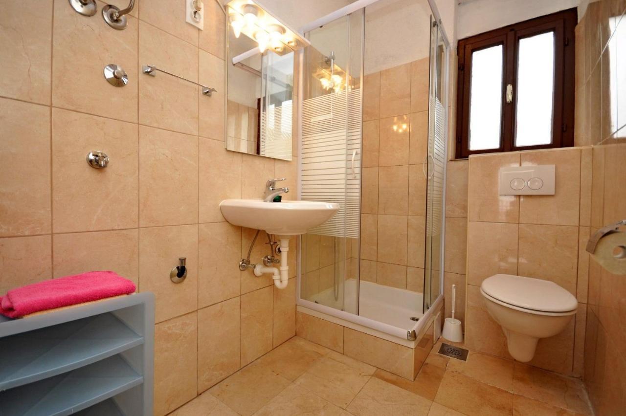 Apartment Jakov Donji Okrug  Екстер'єр фото